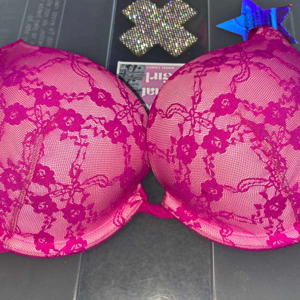 Hot pink VS bra 34D
